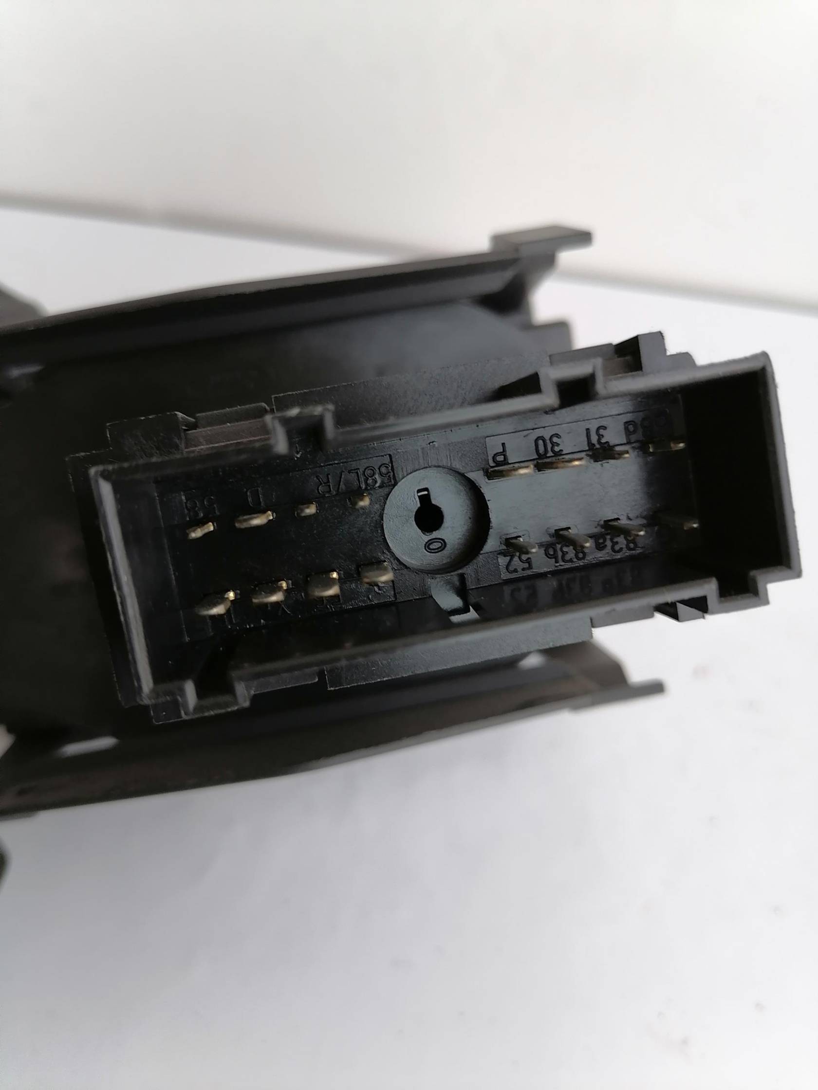 Interruttore pulsanti regolazione luci